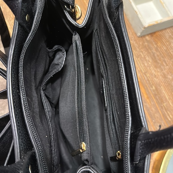 Crossi Like NEW Elegant Bow Black Classic Park Bow Leather Satchel Hand Purse - Picture 8 of 15